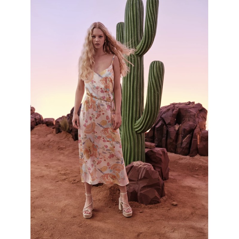 Teresa Dress (Baby Pink)